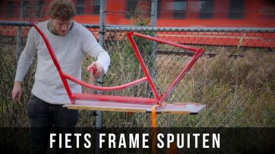 Fiets frame spuiten